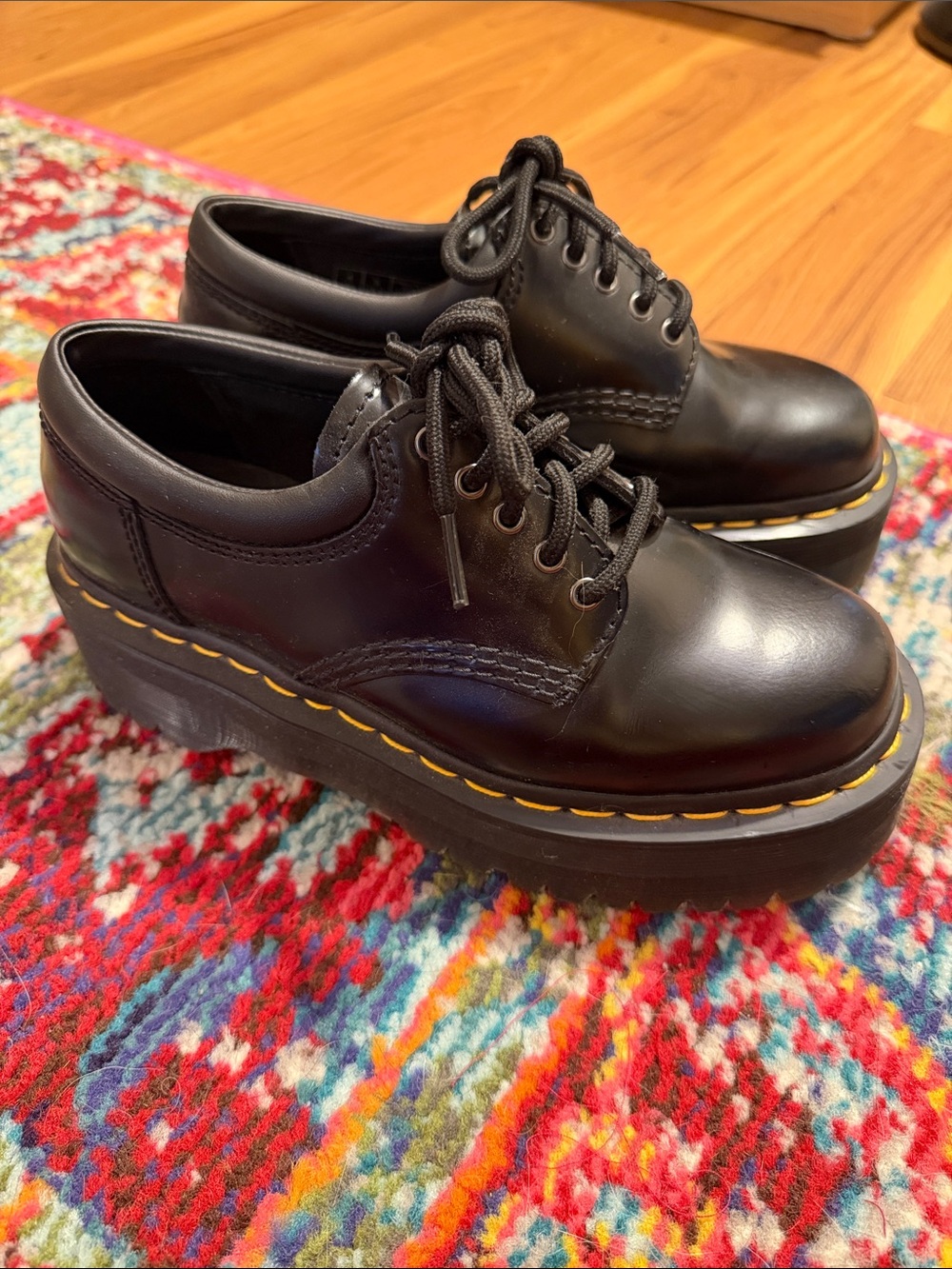 Women’s Platform Dr. Martens - Picture 1 of 5